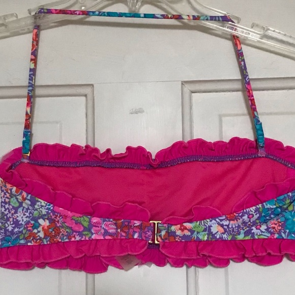 VICTORIA'S SECRET Pink Floral Ruffled Smocked bikini Top bandeau swimsuit M - Picture 12 of 13